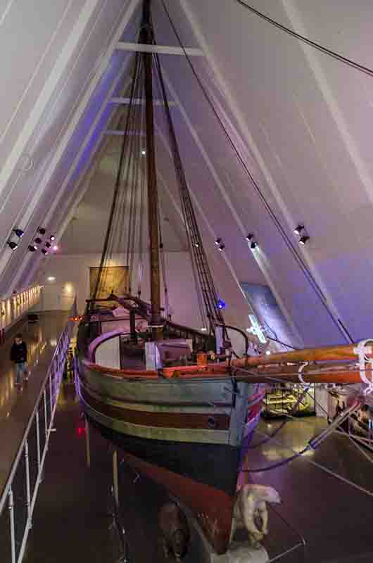 94 - Noruega - Oslo - Frammuseet - barco Gjoa